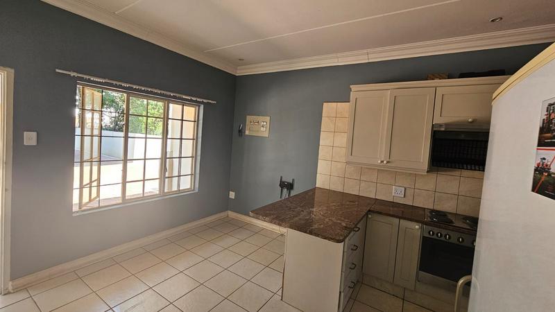 To Let 2 Bedroom Property for Rent in Die Bult North West